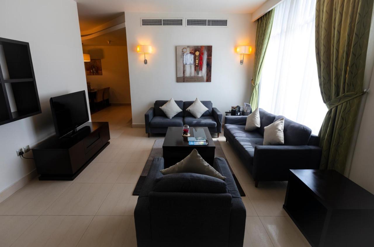 Imperial Suites Hotel Doha Exteriör bild
