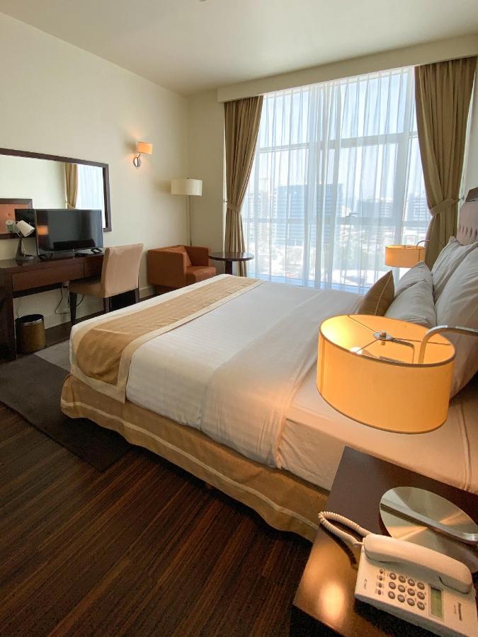 Imperial Suites Hotel Doha Exteriör bild